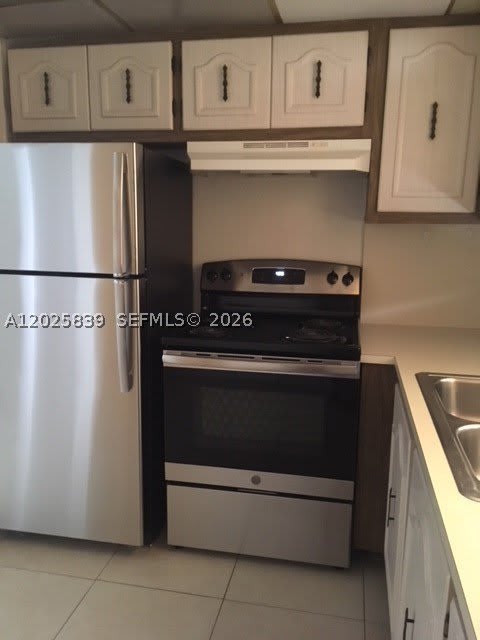 9351 FONTAINEBLEAU BL – photo 2