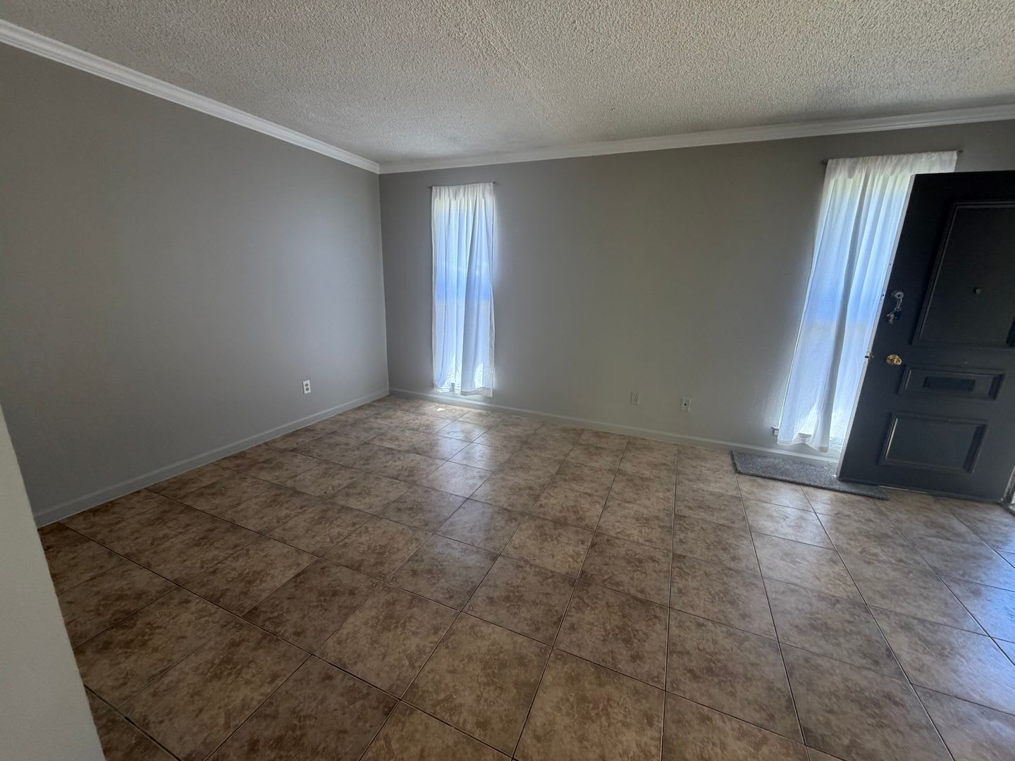 Parkway Gardens Condo – photo 5
