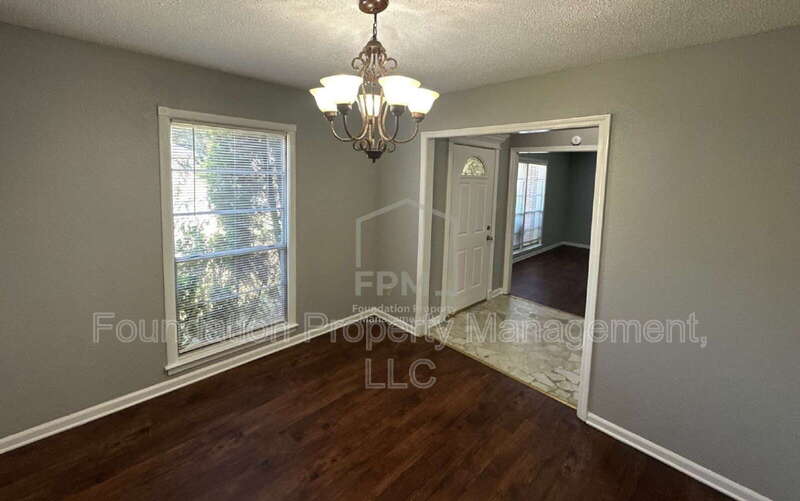 5369 Scottsdale Ave – photo 5
