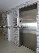 2900 Banyan St – photo 2