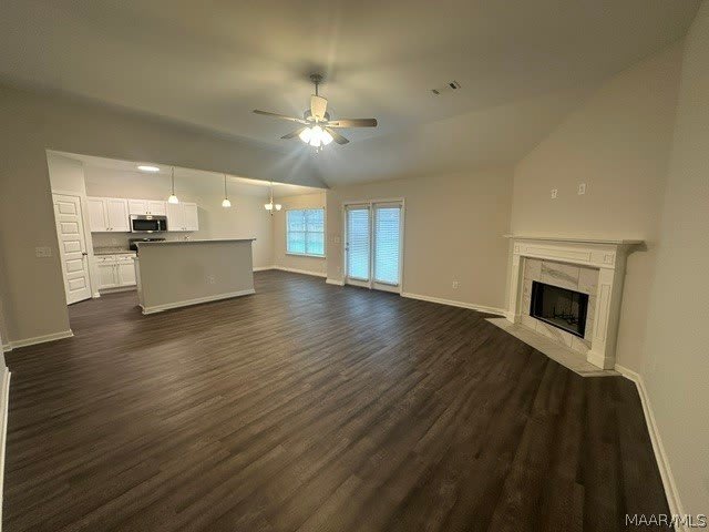 444 Country Club Drive – photo 3