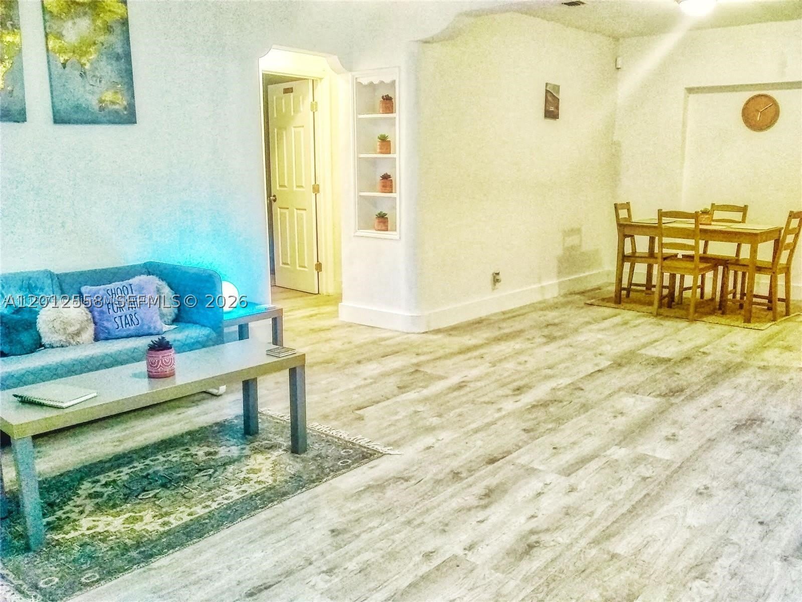 142 NE 56th St – photo 2