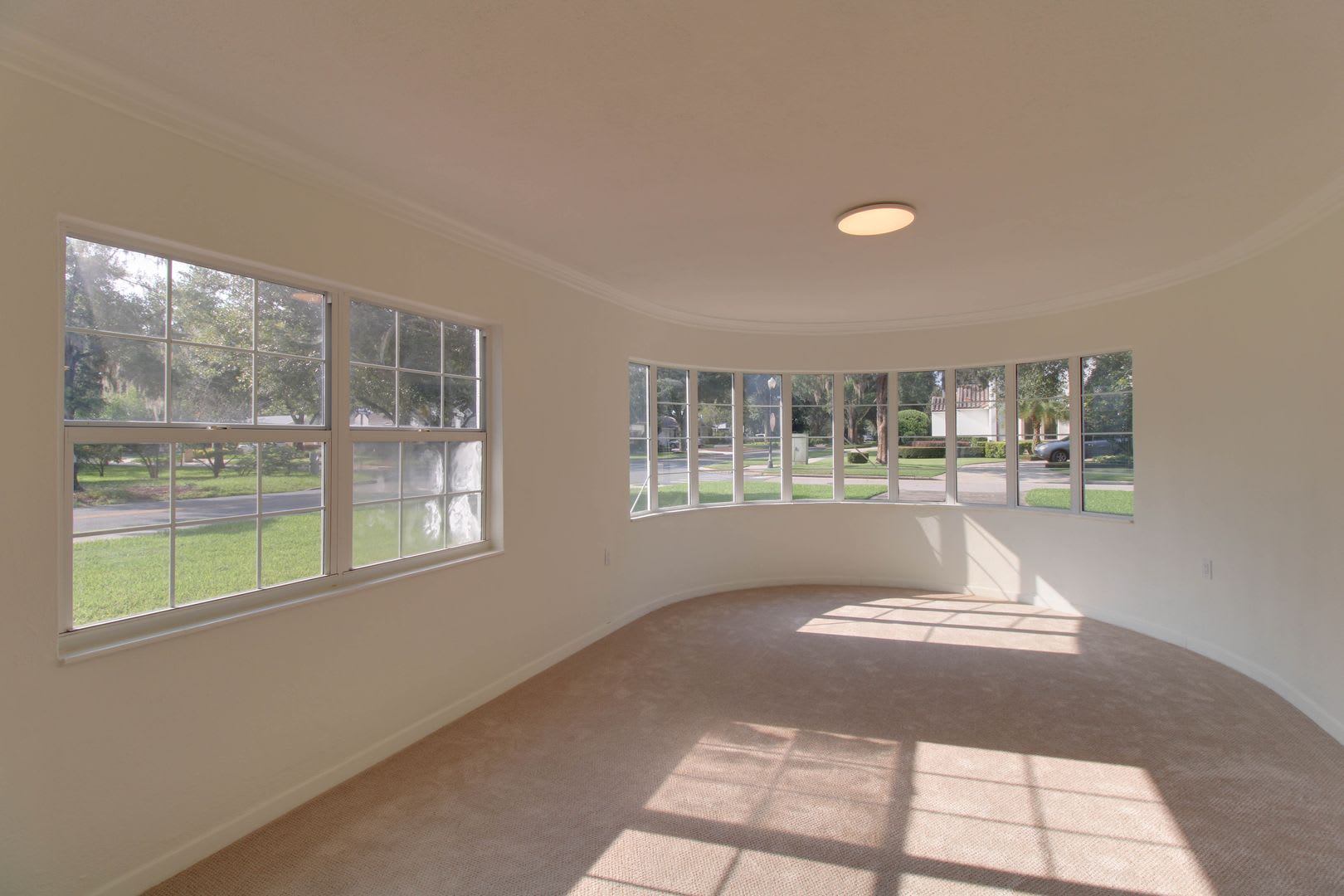 1667 Mizell Avenue – photo 4