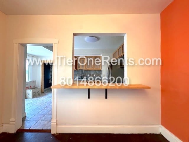 141 East Wentworth Avenue – photo 4