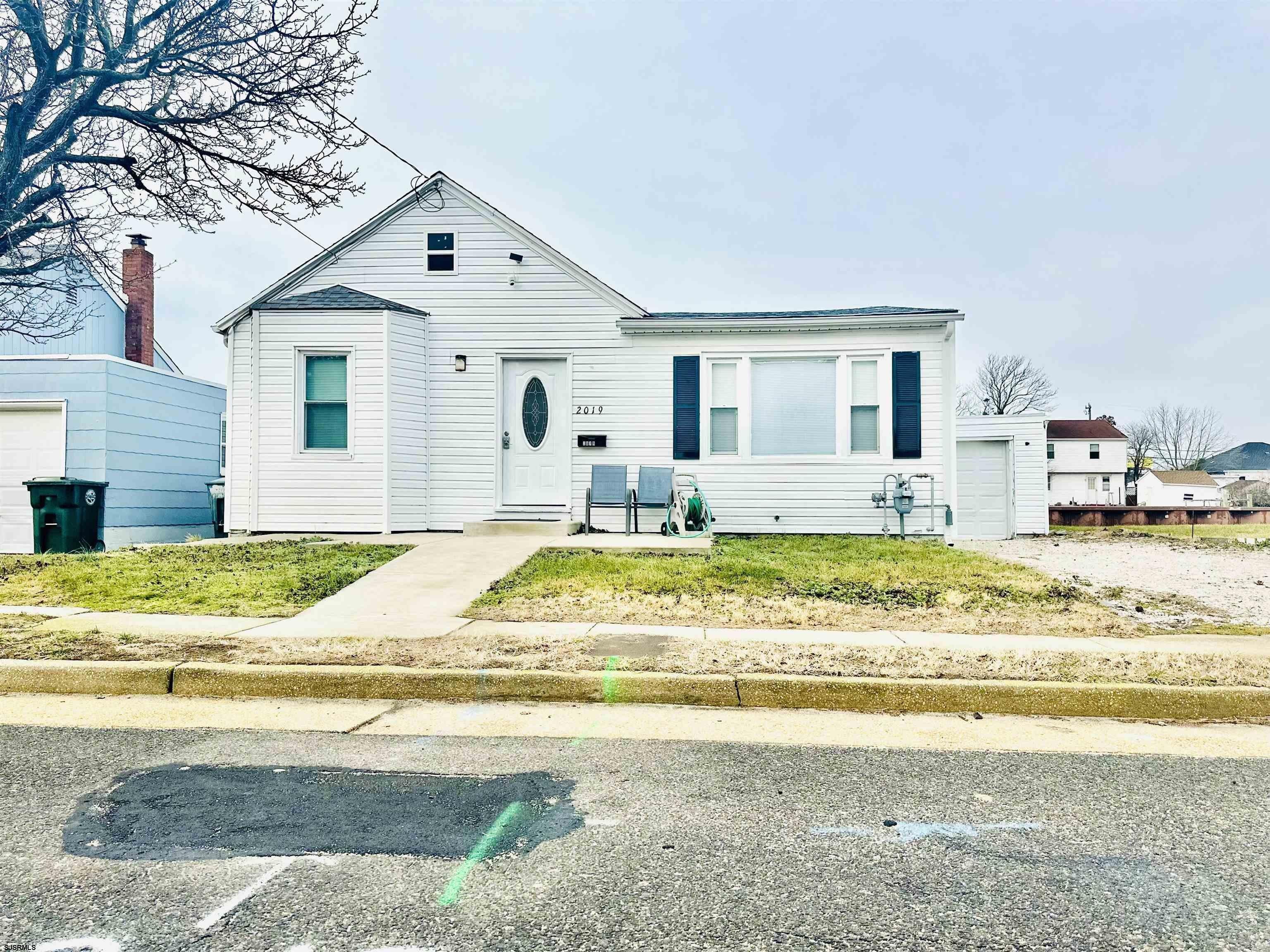2019 Kuehnle Ave – photo 1