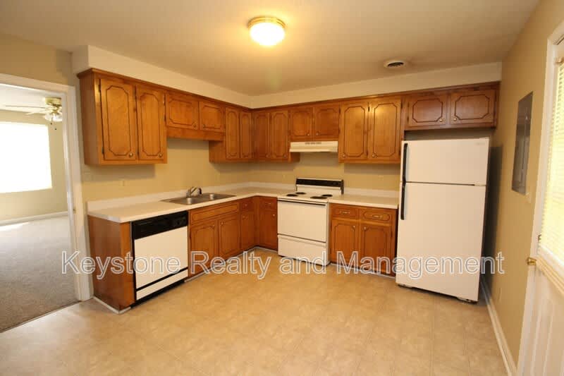 3272 Tower Drive – photo 3