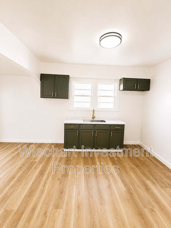 426 Hazel Ave – photo 5