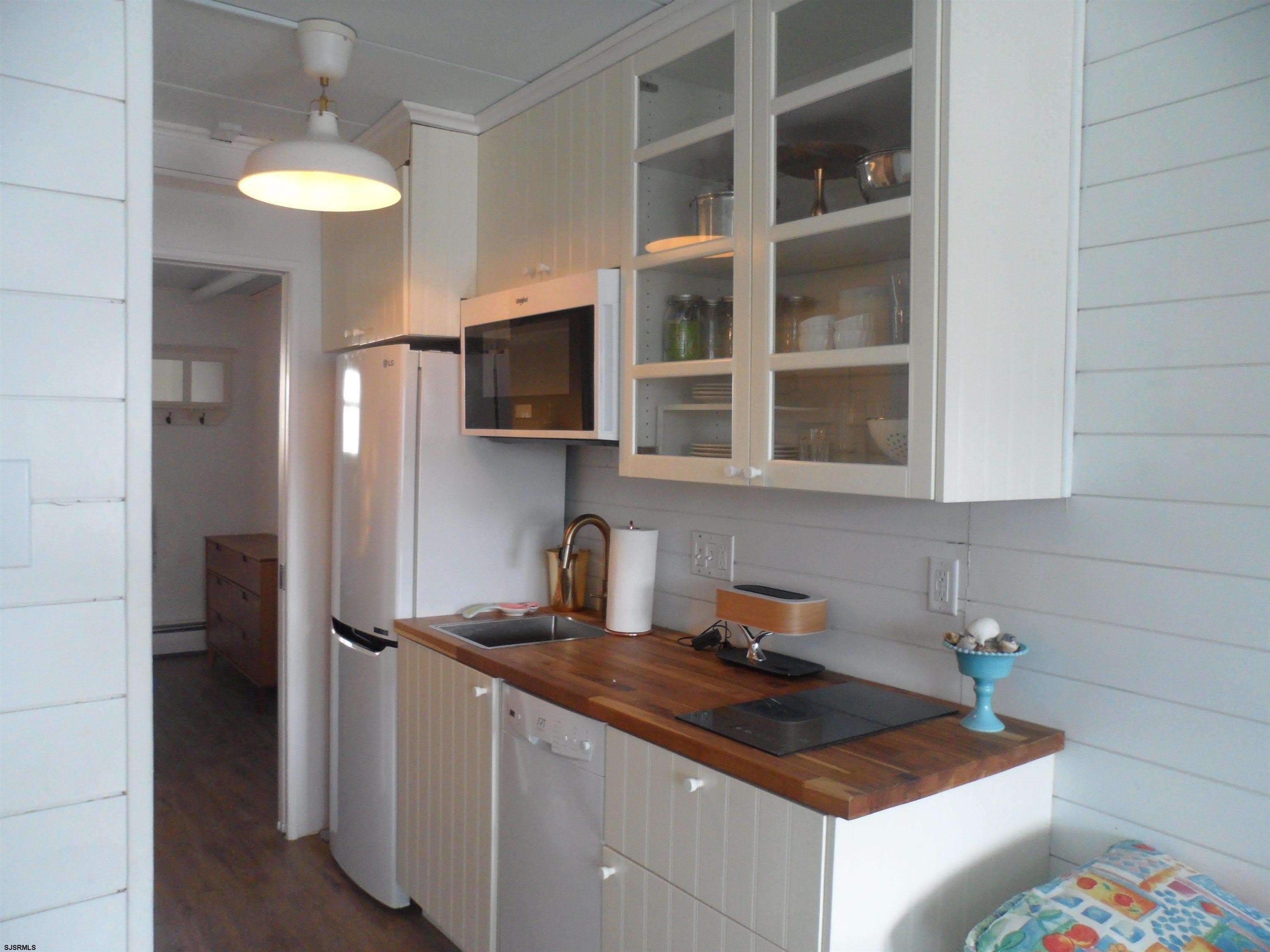9315 Atlantic Ave – photo 5