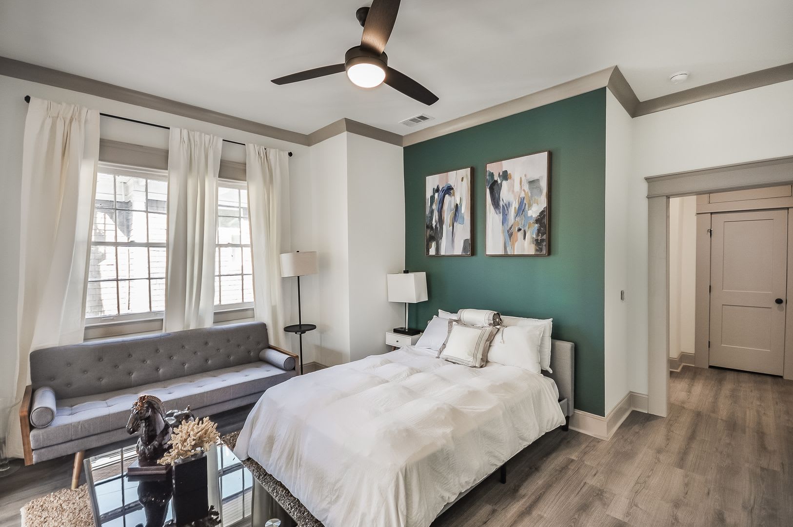 400 Move In Special Beautifully Updated Midtown Studio Apartment Walking Distance To Piedmont Park – photo 4