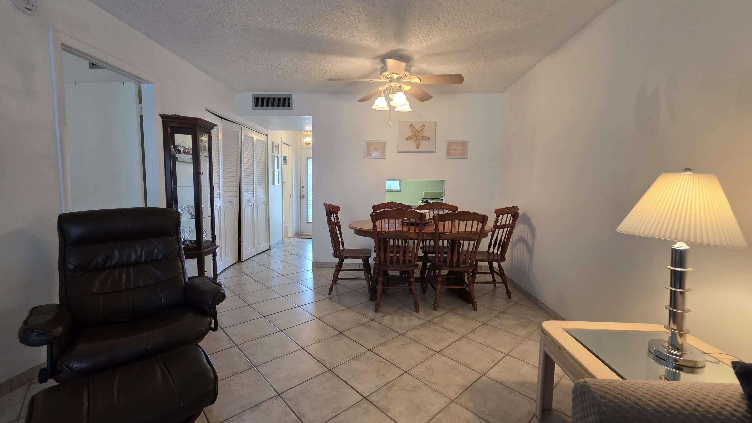 2900 NW 46th Avenue – photo 2