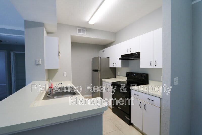 17101 Carrington Park Dr – photo 4