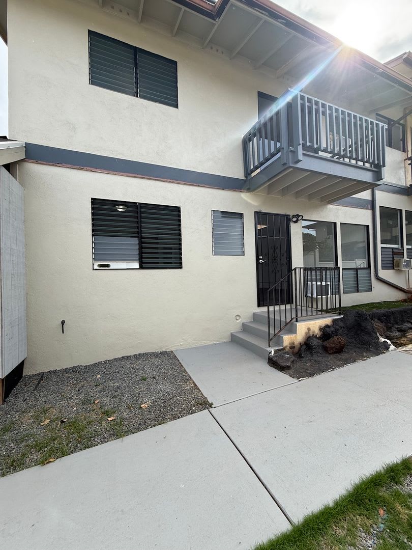 For Rent 949 8Th Ave Front – photo 1