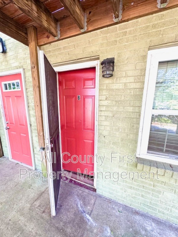 927 Fortress Ave Sw – photo 3