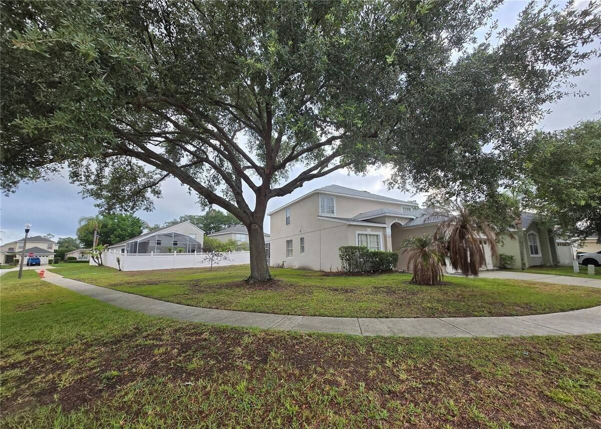 930 Oxford Drive – photo 3