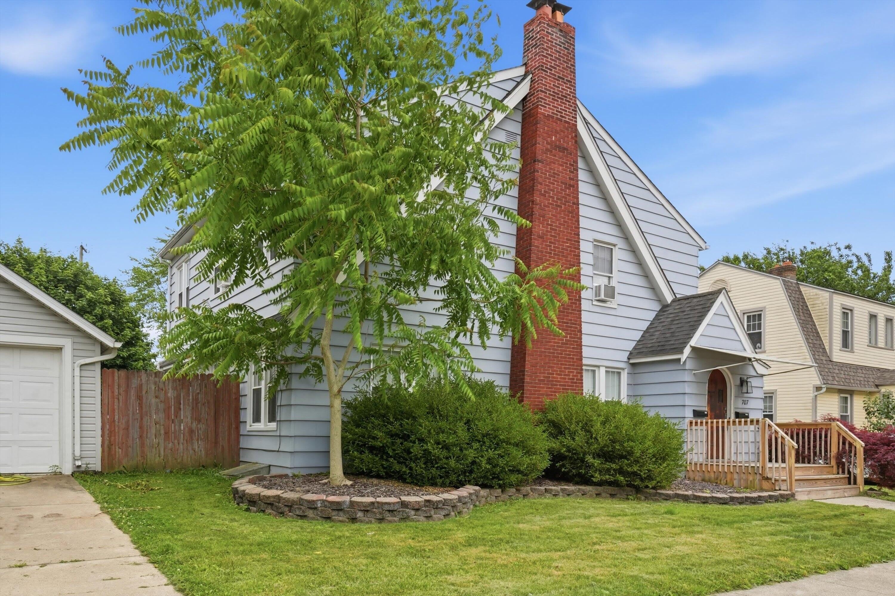 707 Harrison Street – photo 4