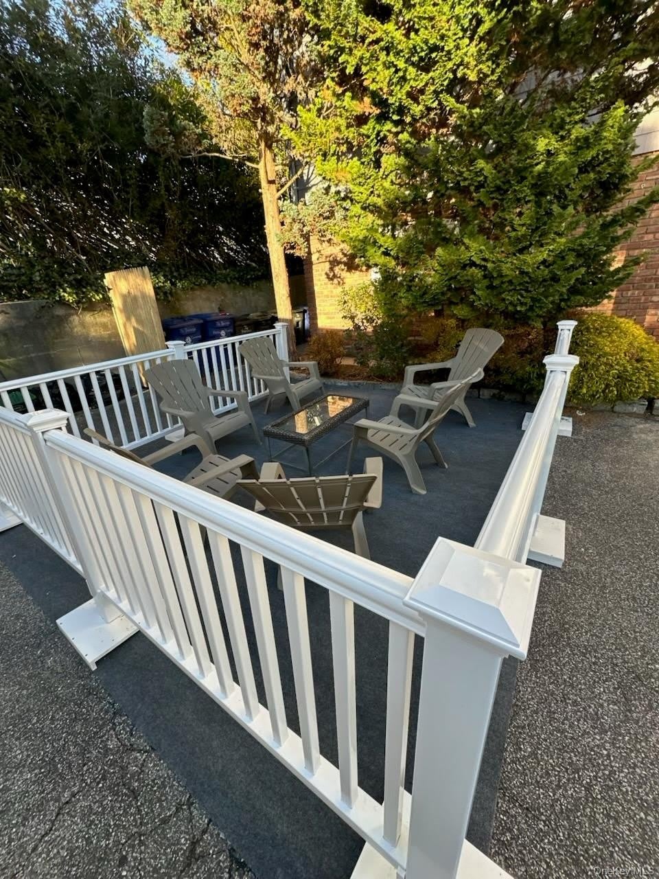 76 Bayview Avenue – photo 2