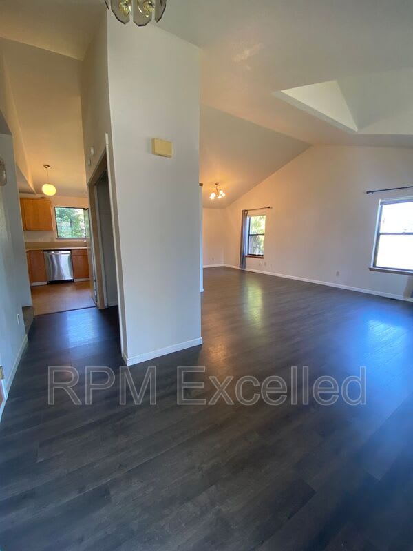 6135 36th St SE – photo 5