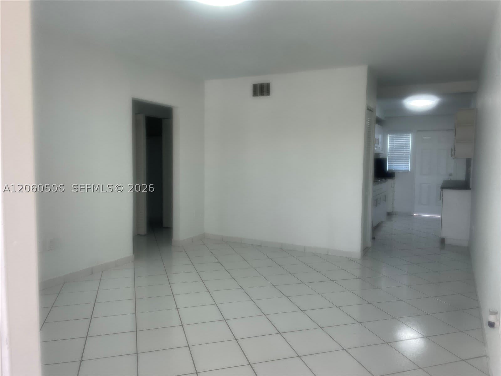 3430 SW 10th St – photo 5