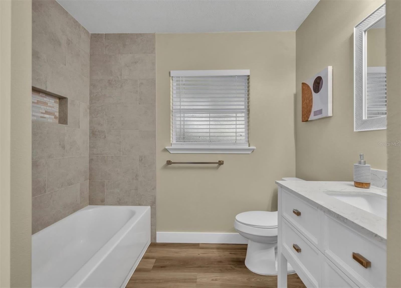 1416 E 20TH Street – photo 5