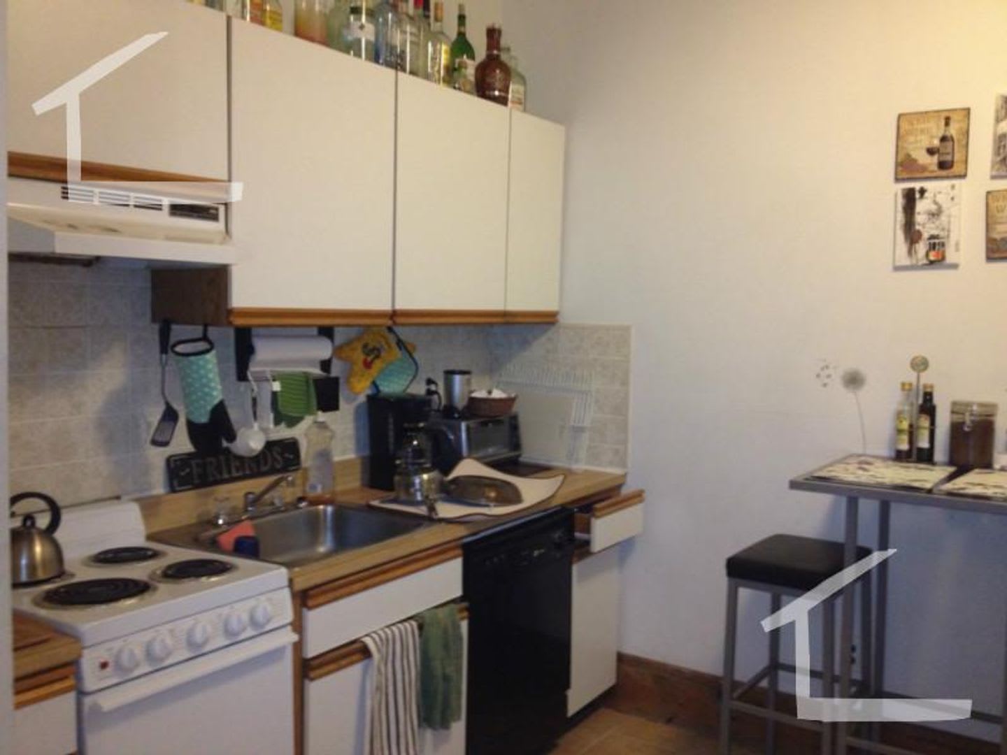 Great 3 Bed Available 9/1/26 (Fenway) – photo 3