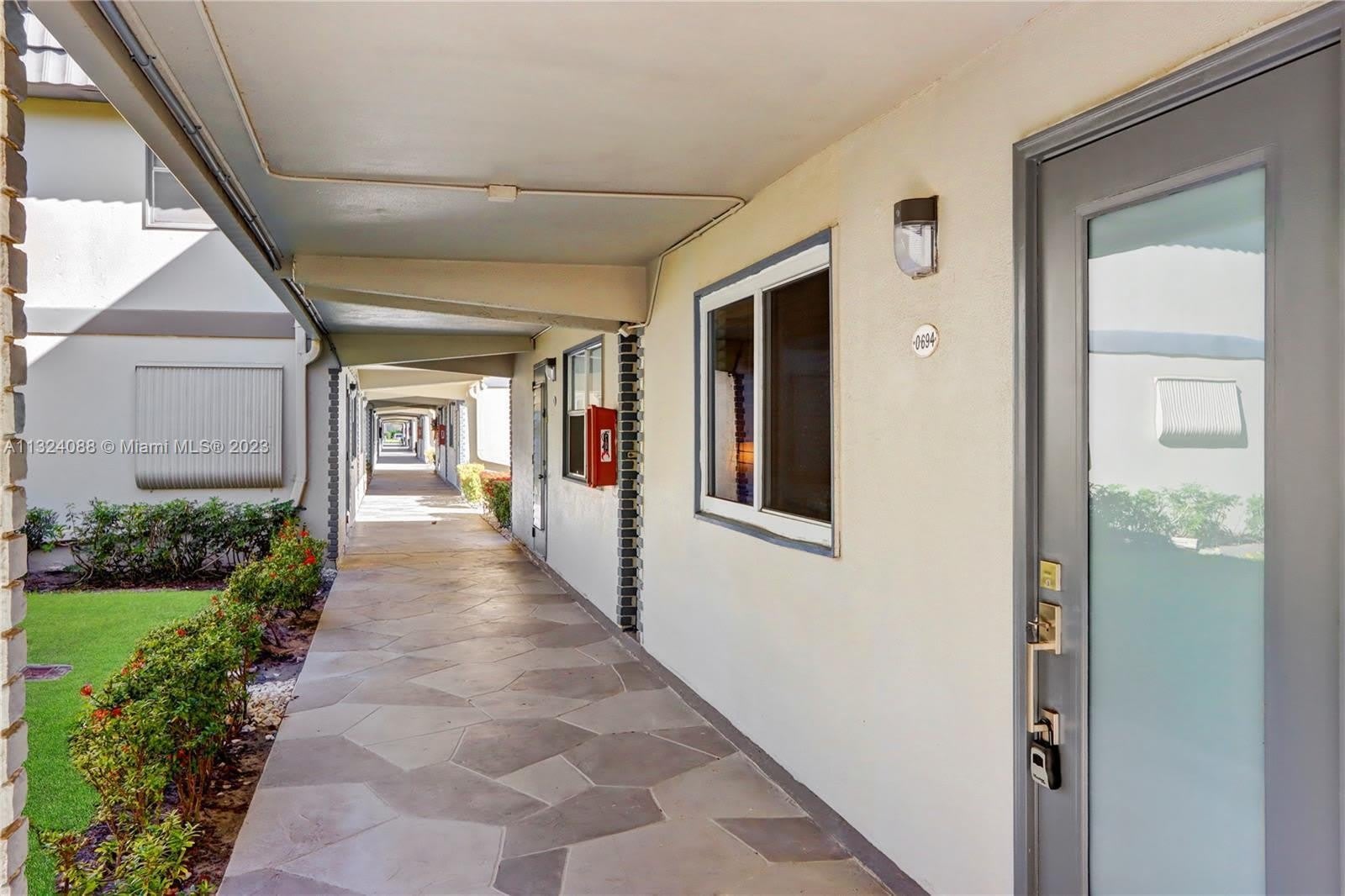 694 Brittany Park – photo 2