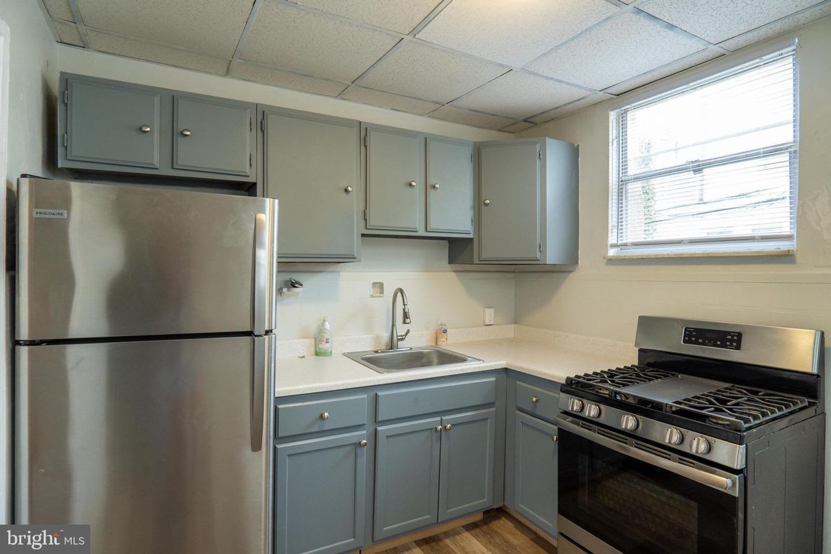 Newbold Two Bedroom Ready for Octocber 1st – photo 5