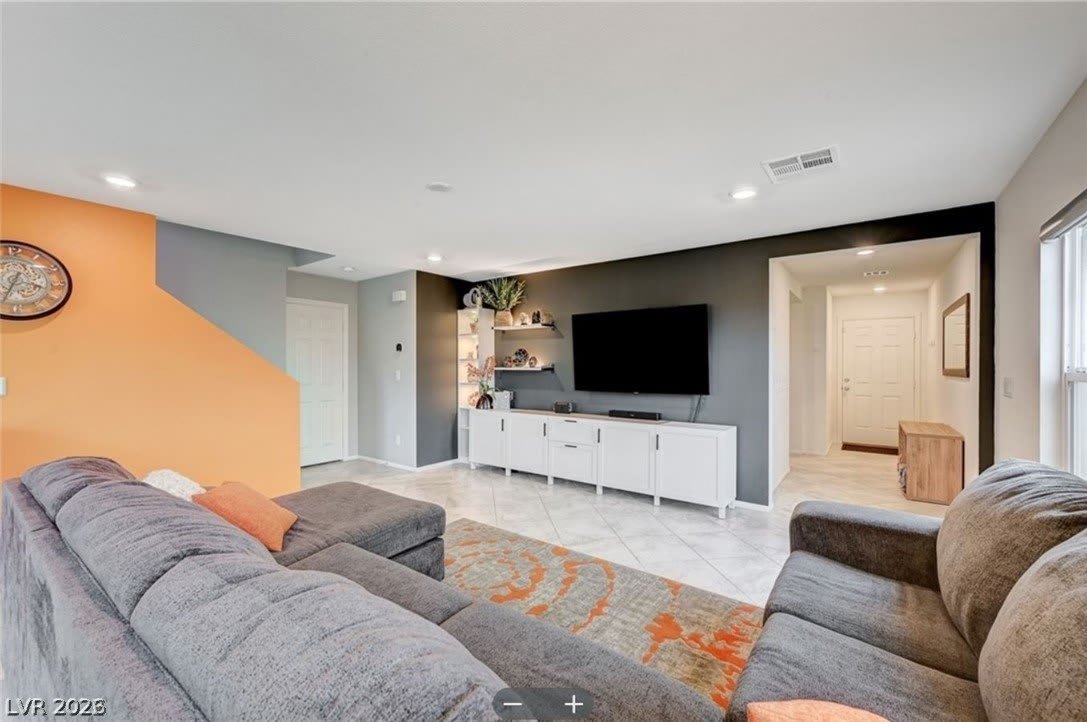 7040 Fossil Lake Street – photo 2