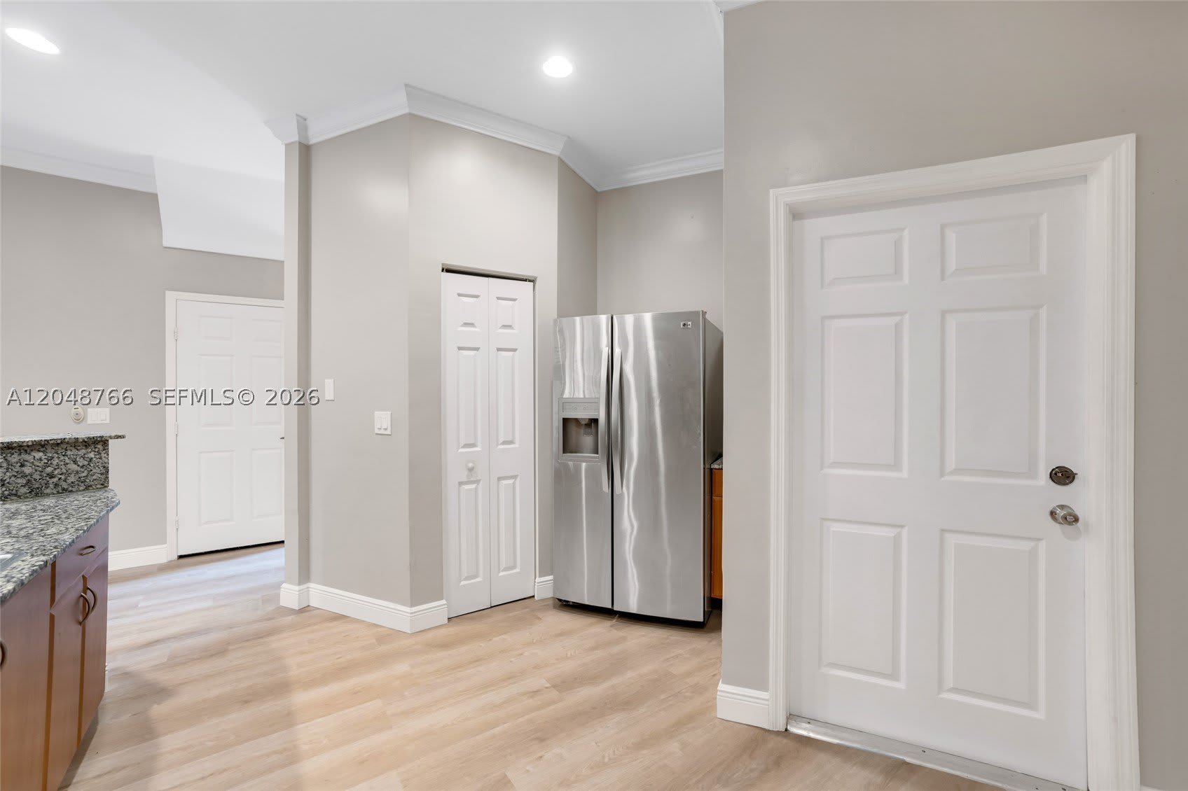 2929 SW 18th Ter – photo 4