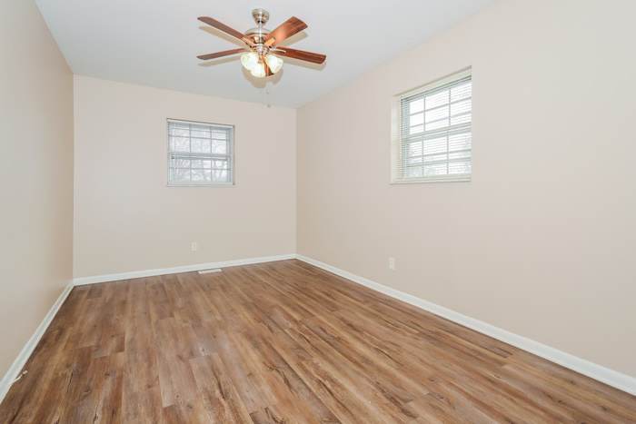 10311 Baribeau Lane – photo 5