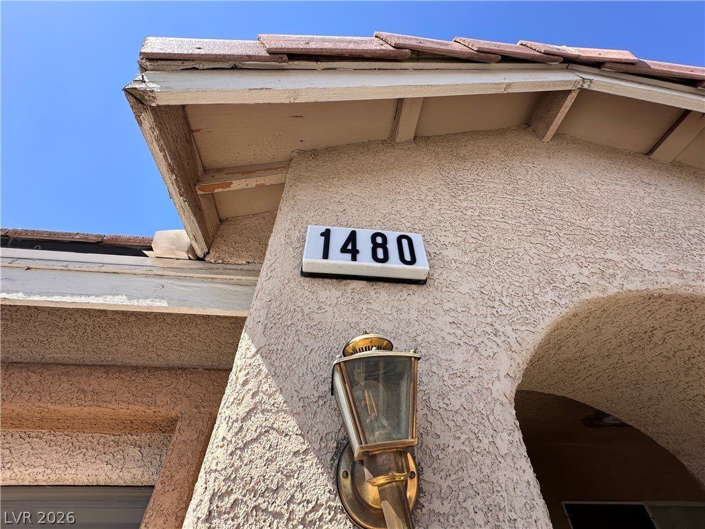 1480 Amitola Avenue – photo 3