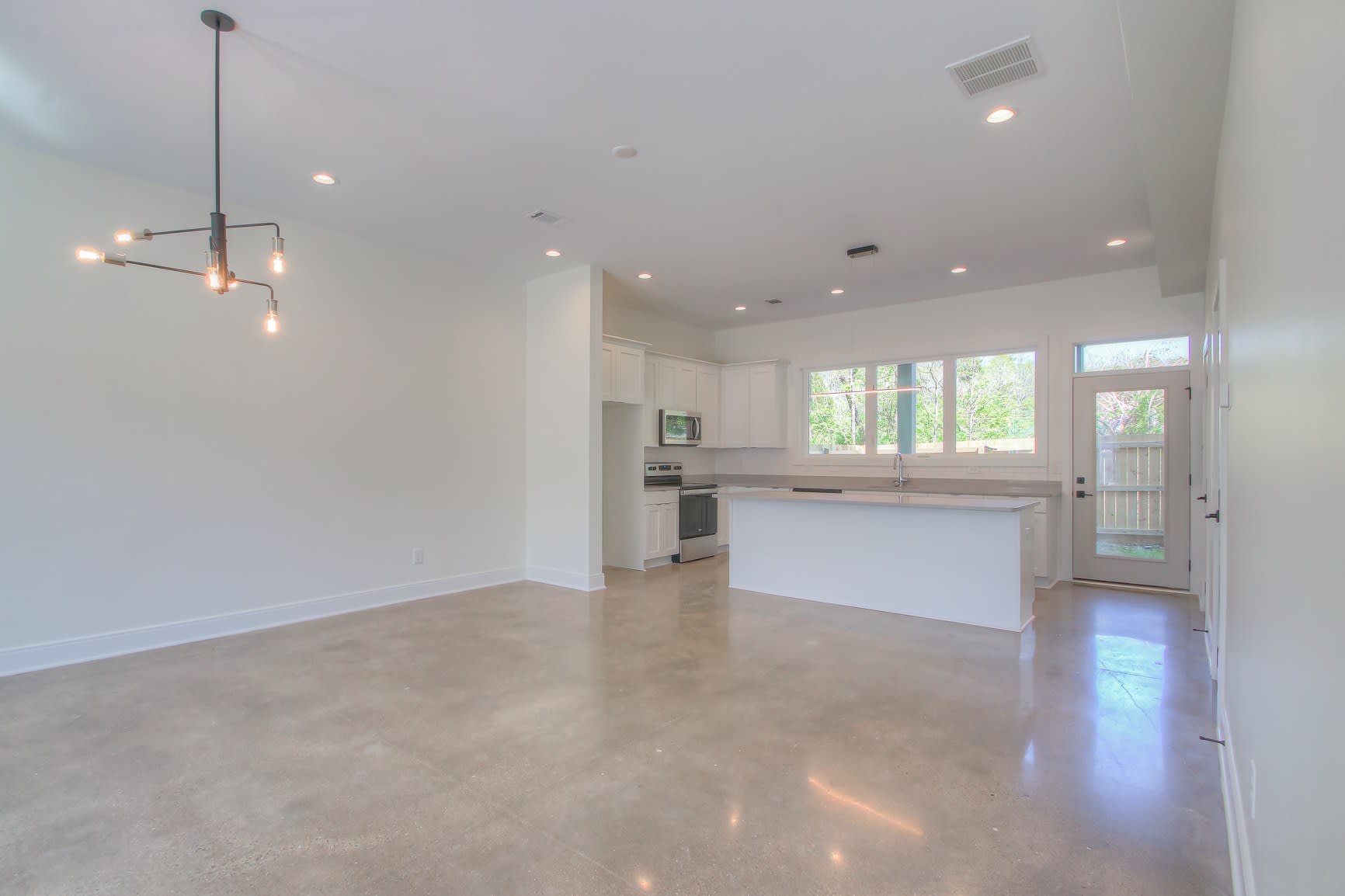 1540 Yarra Street – photo 1