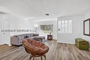 1261 SE Mendavia Ave – photo 4