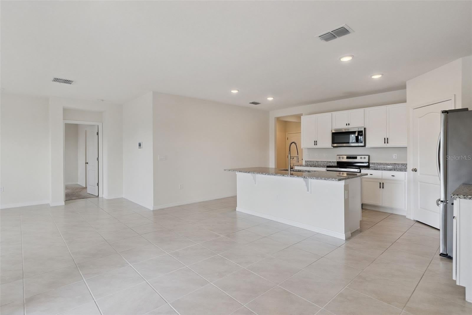 4373 DELEON Street – photo 5
