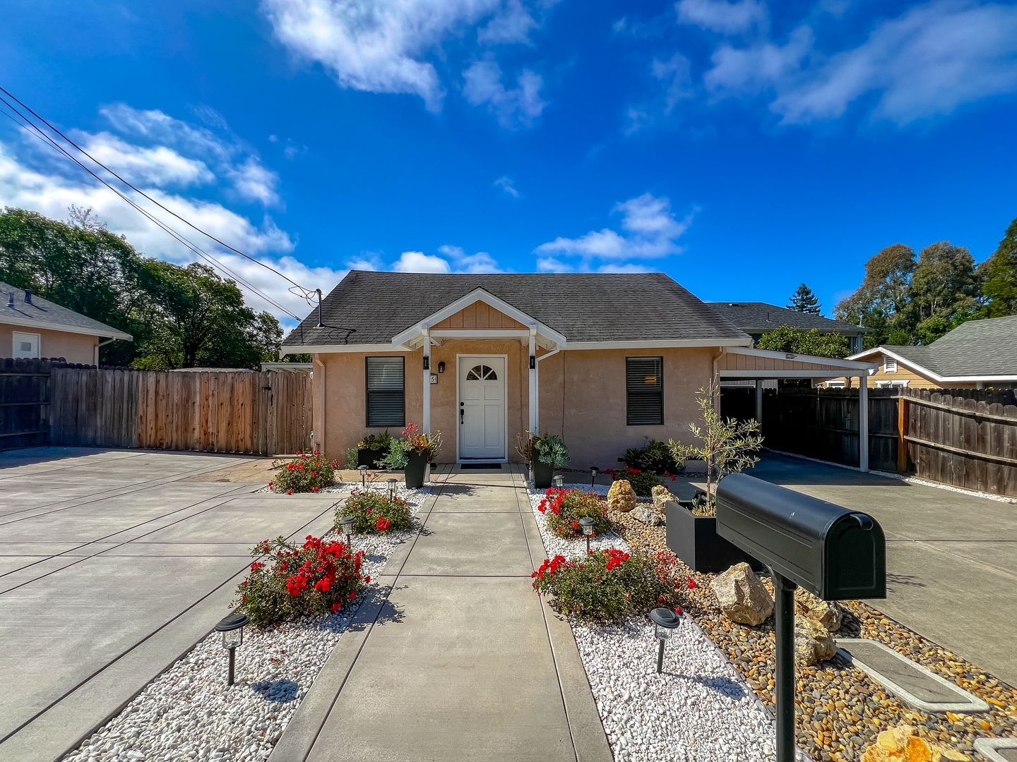 Fully Furnished Alta Heights Retreat – photo 1