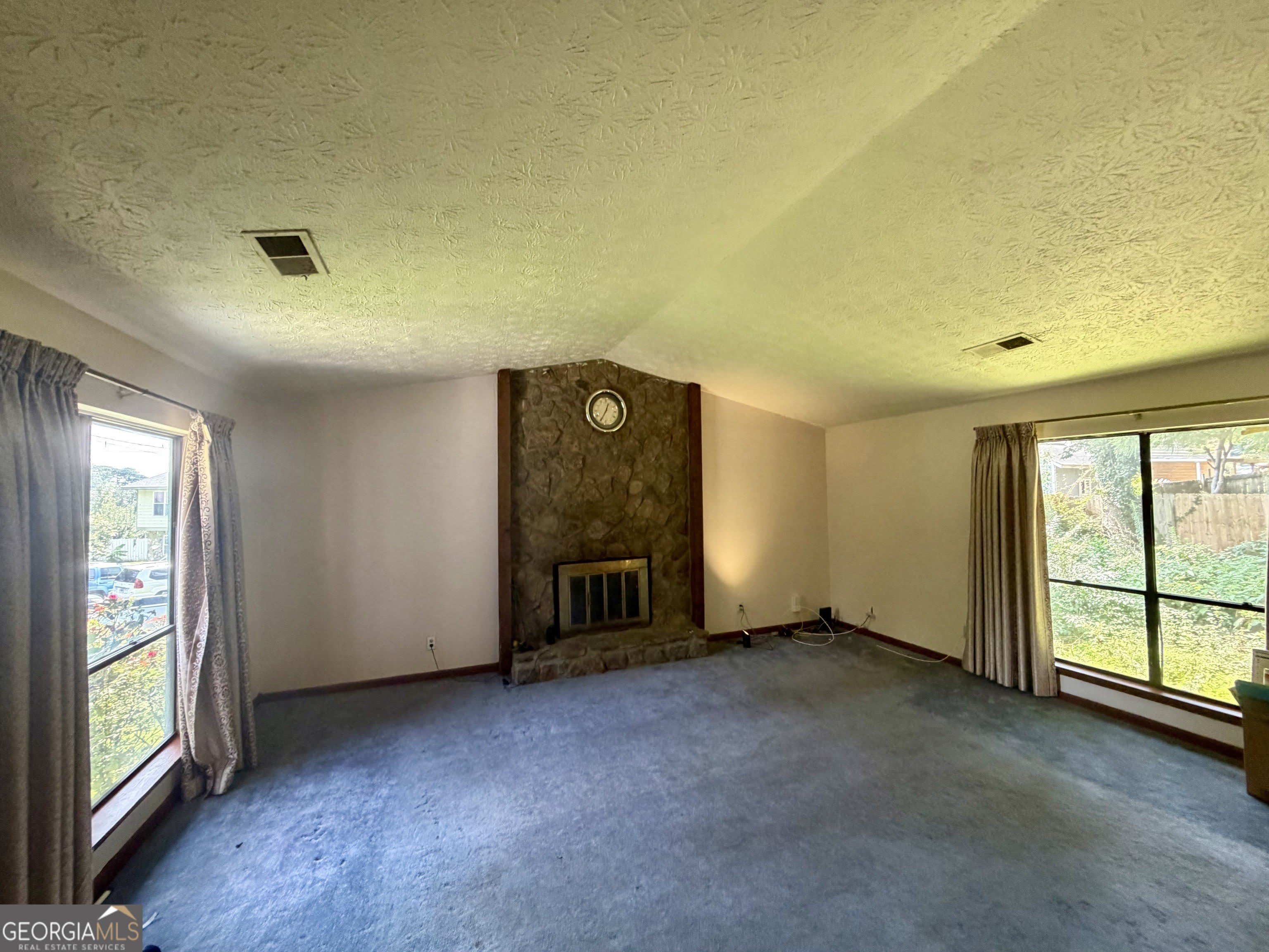 5185 Paisley Court NW – photo 2