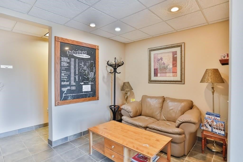 219 ROSS AVENUE – photo 5