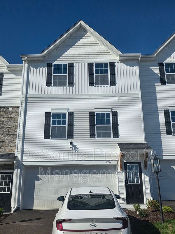 1806 Canterbury Drive – photo 2