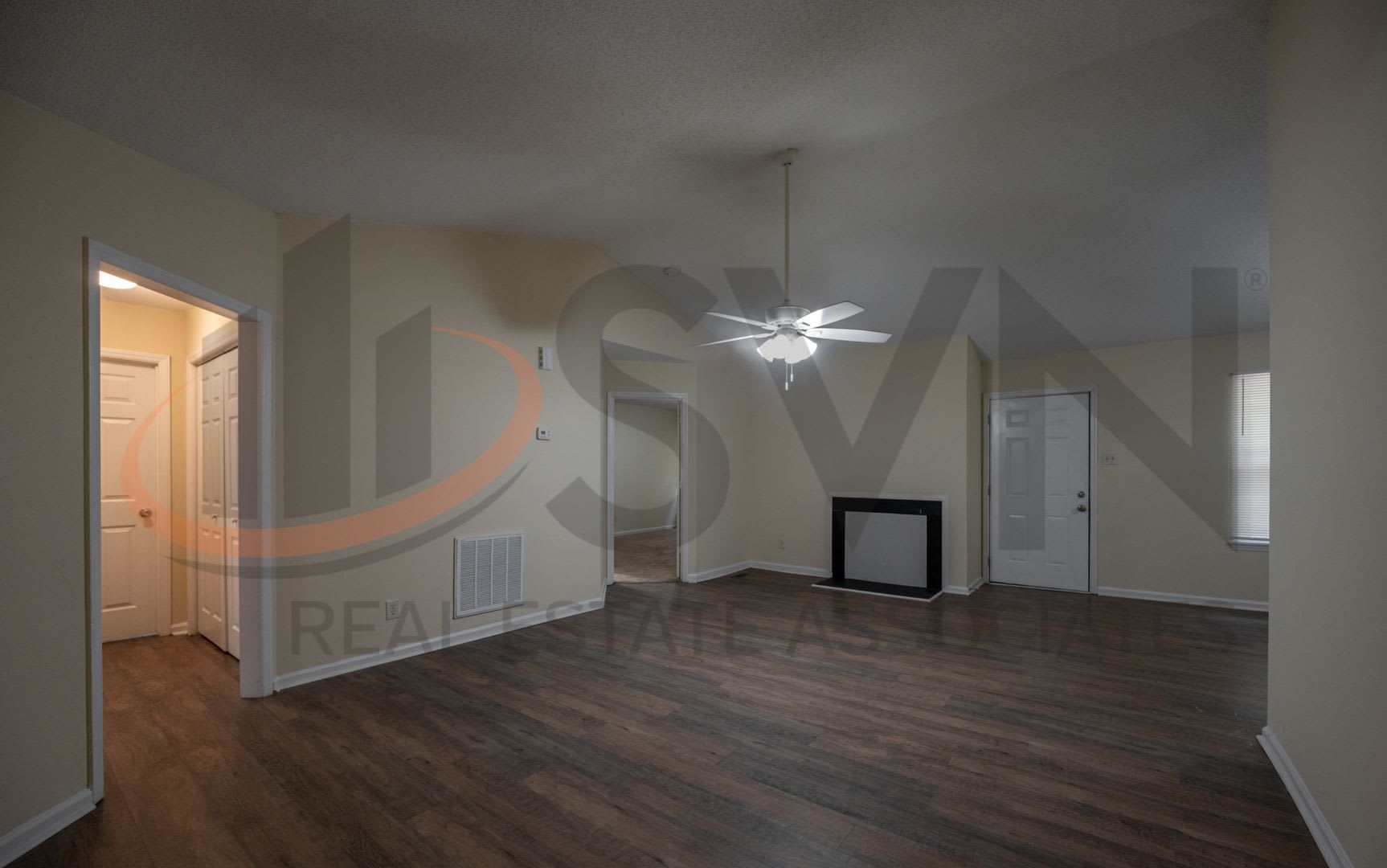 3BR, 2BA Durham Home with Deck and LVP Flooring – photo 2