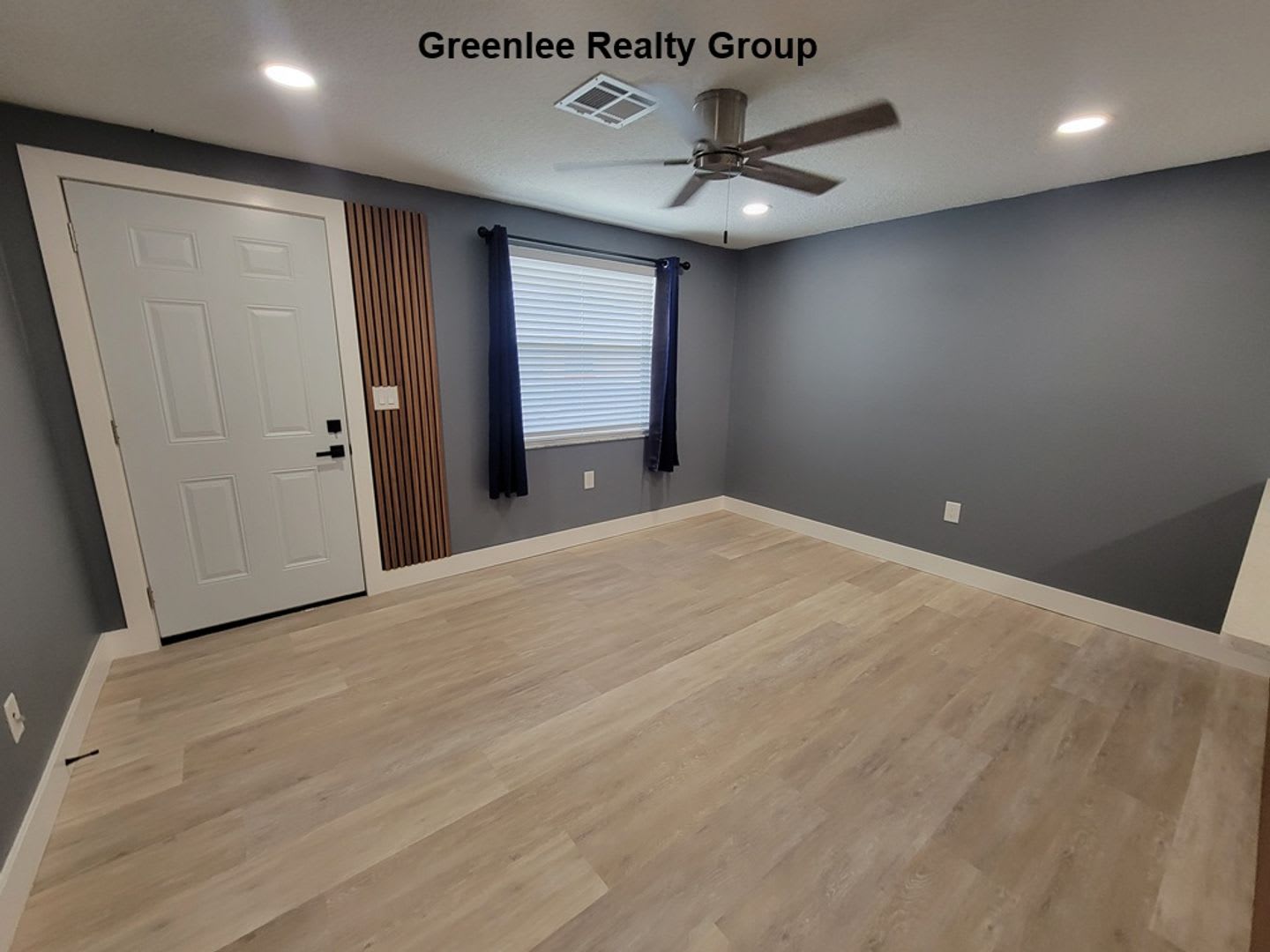 Luxury Meets Low Maintenance Living In This Beautifully Renovated 55 Villa – photo 3