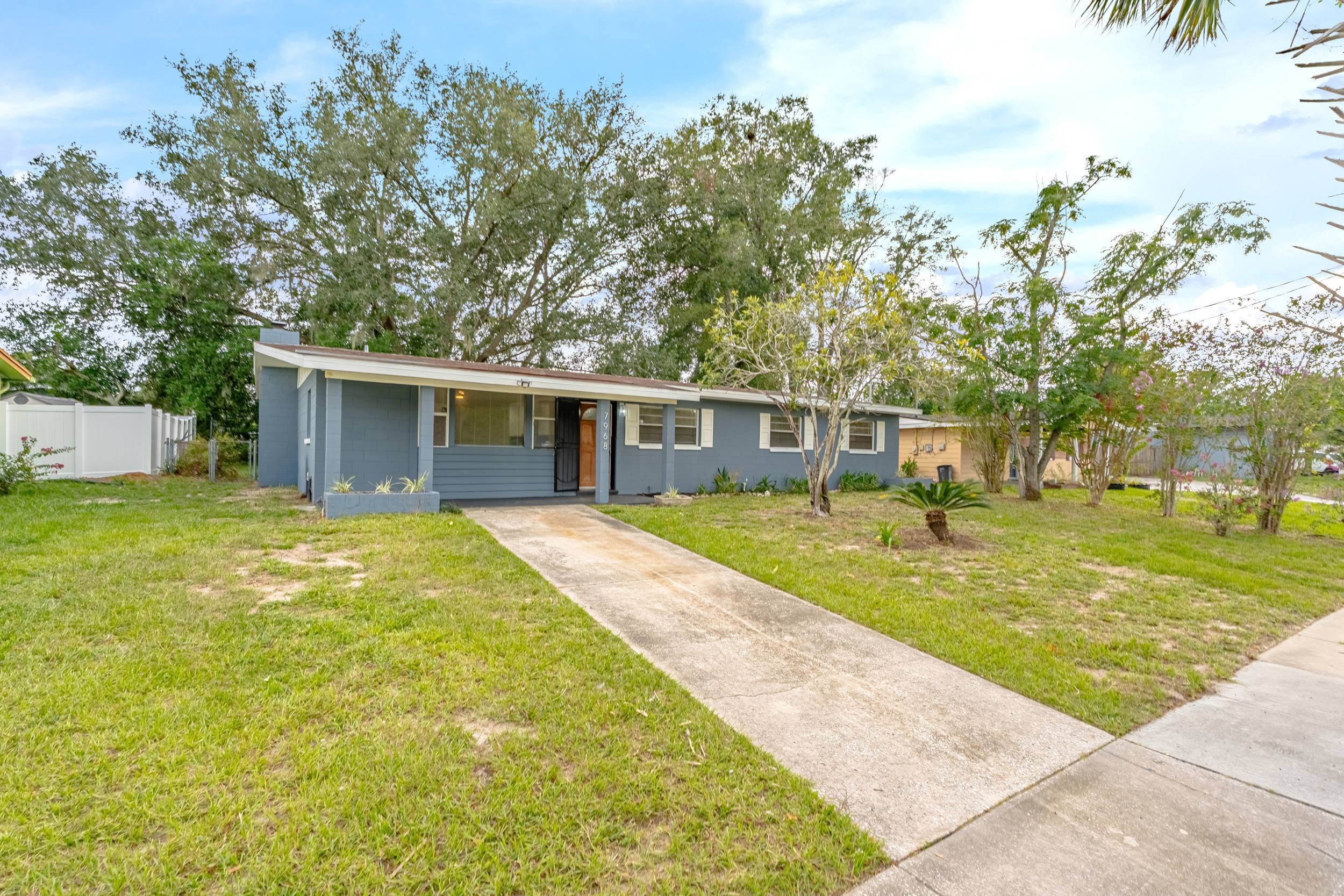 7968 Renault Drive – photo 4