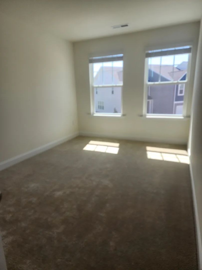 Room in 3 Bedroom Home at Caddis Bnd – photo 3