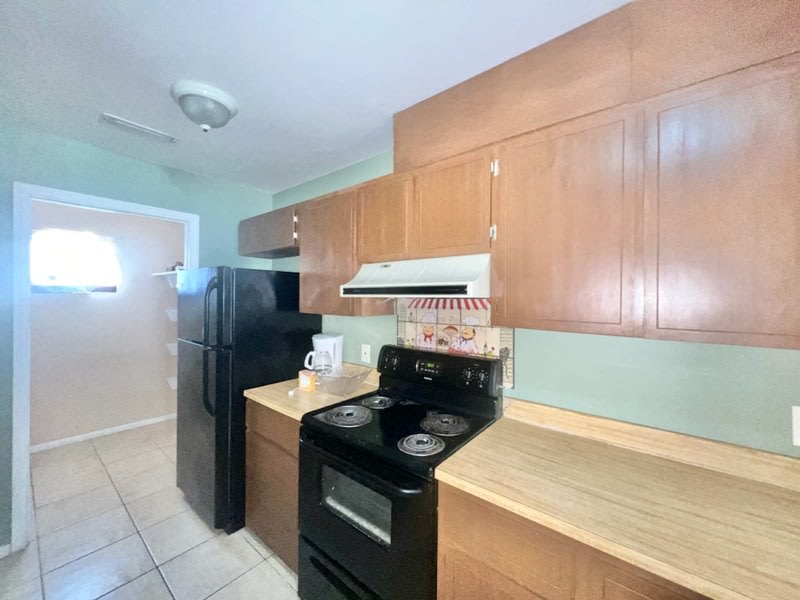 1 Deal Avenue Northwest – photo 2