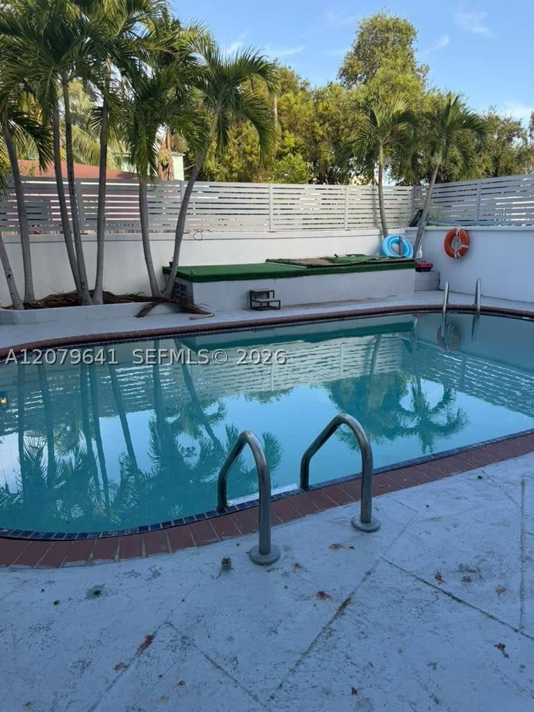 421 NE 68th St – photo 3