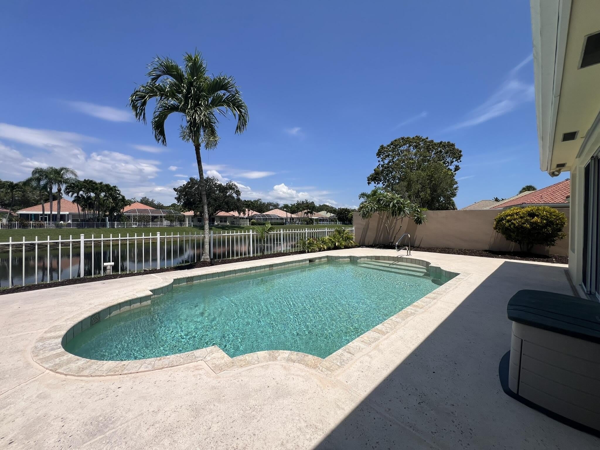 244 Hampton Place – photo 1