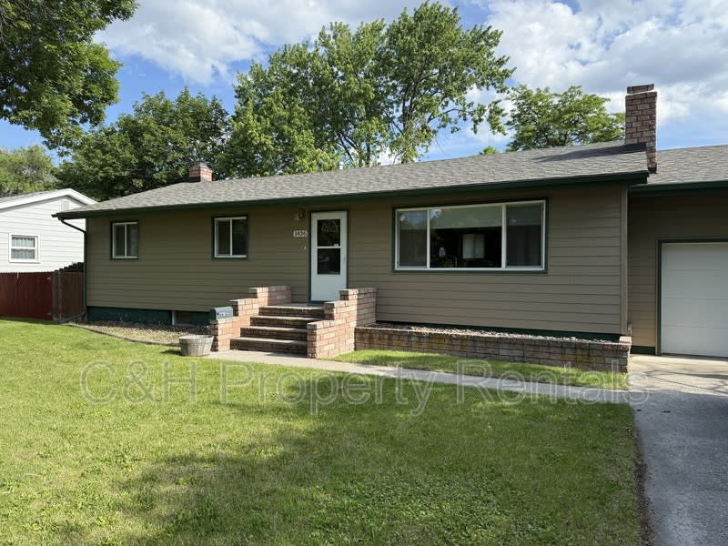 1436 Avenue D – photo 1