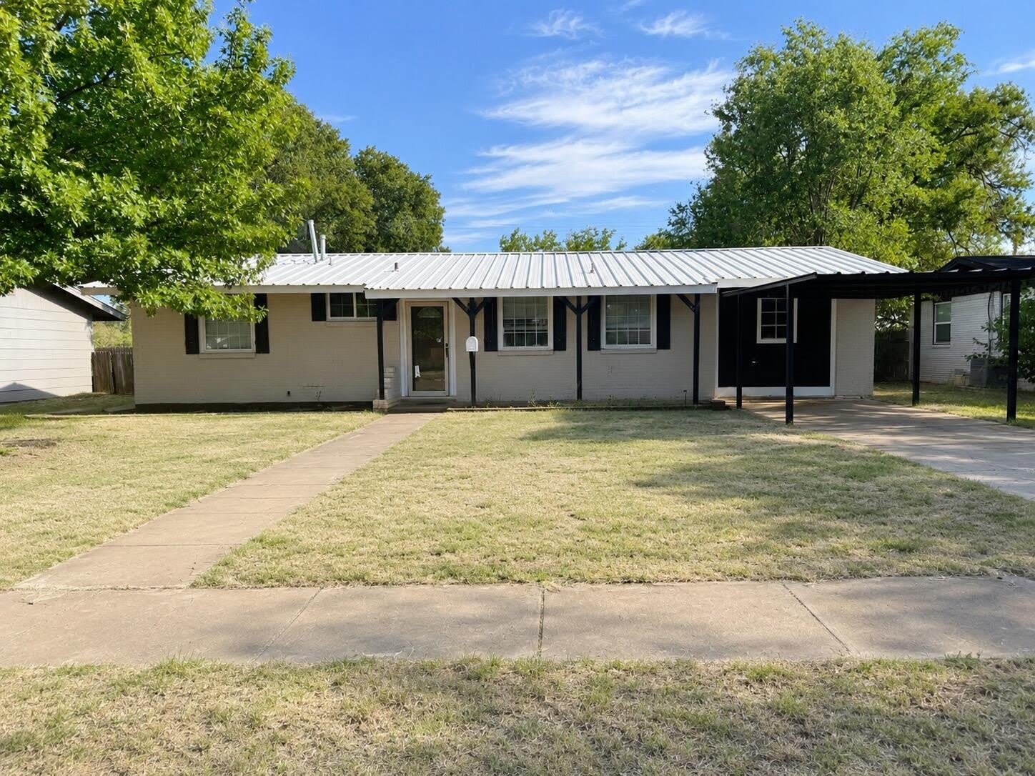 4821 24Th Street – photo 1