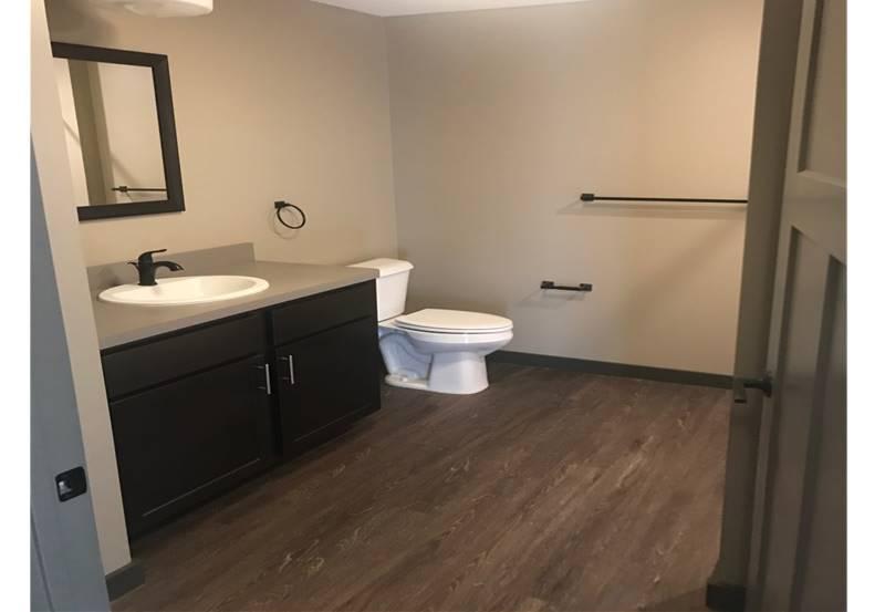 931 East Market Street – photo 4