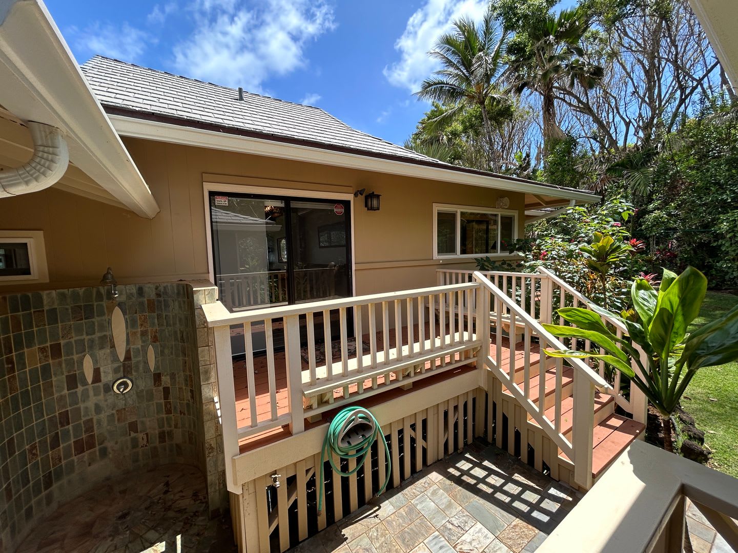 2500 Off 1St Months Rent Furnished 3 Bedroom 3 Bath Ocean View Home – photo 5
