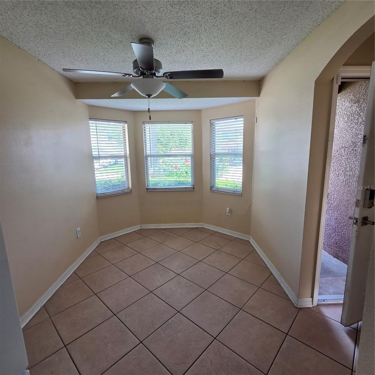 27201 LA JOLLA Way – photo 3