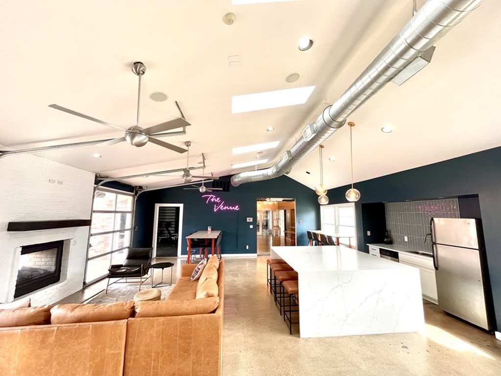 The Venue – photo 4